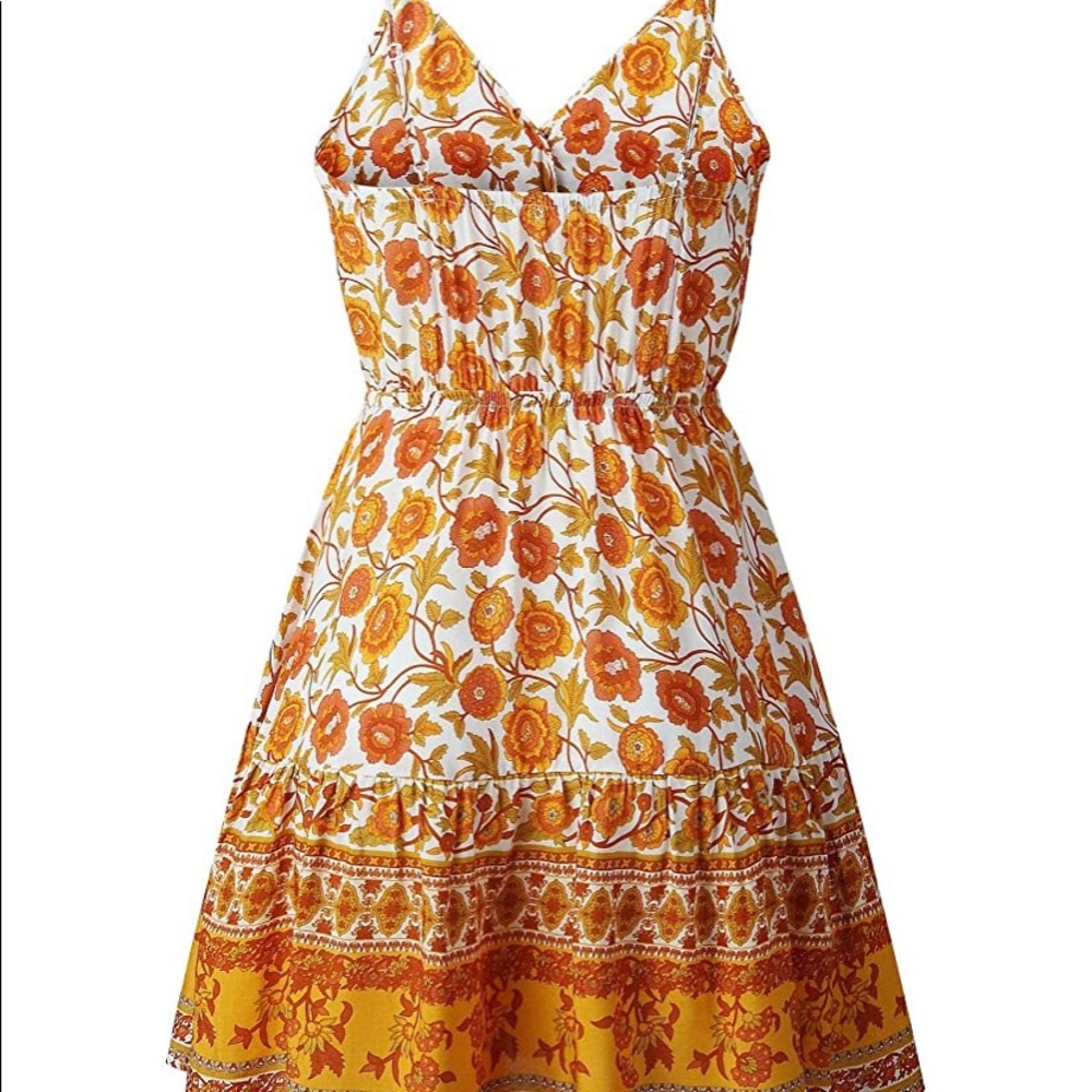 🆕Yellow spaghetti strap floral boho summer d… - Picture 4 of 5